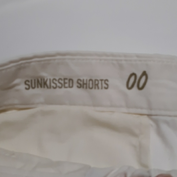 Khakis by Gap Sunkissed shorts 00 - Picture 3 of 4